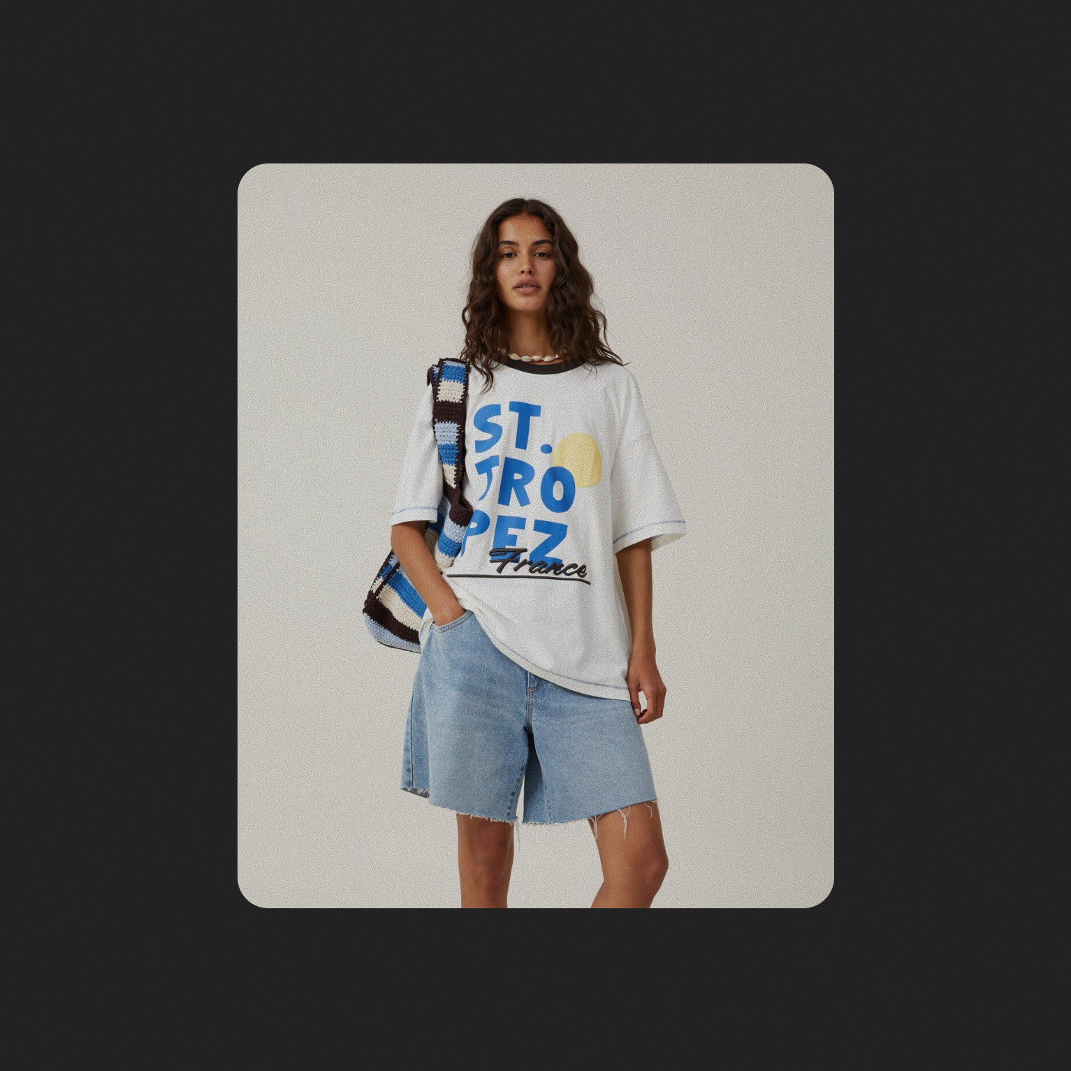 Oversized graphic tee